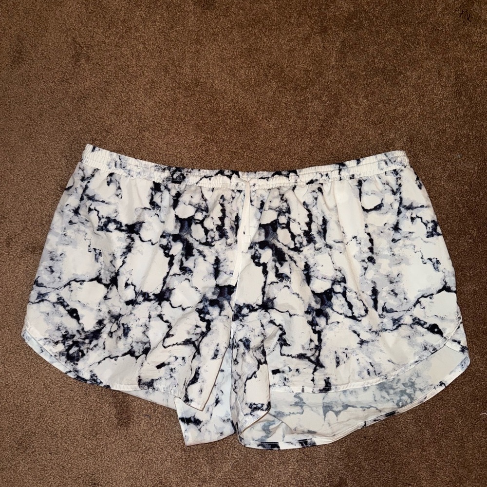 Old Navy Marble Print Women’s Athletic  Shorts